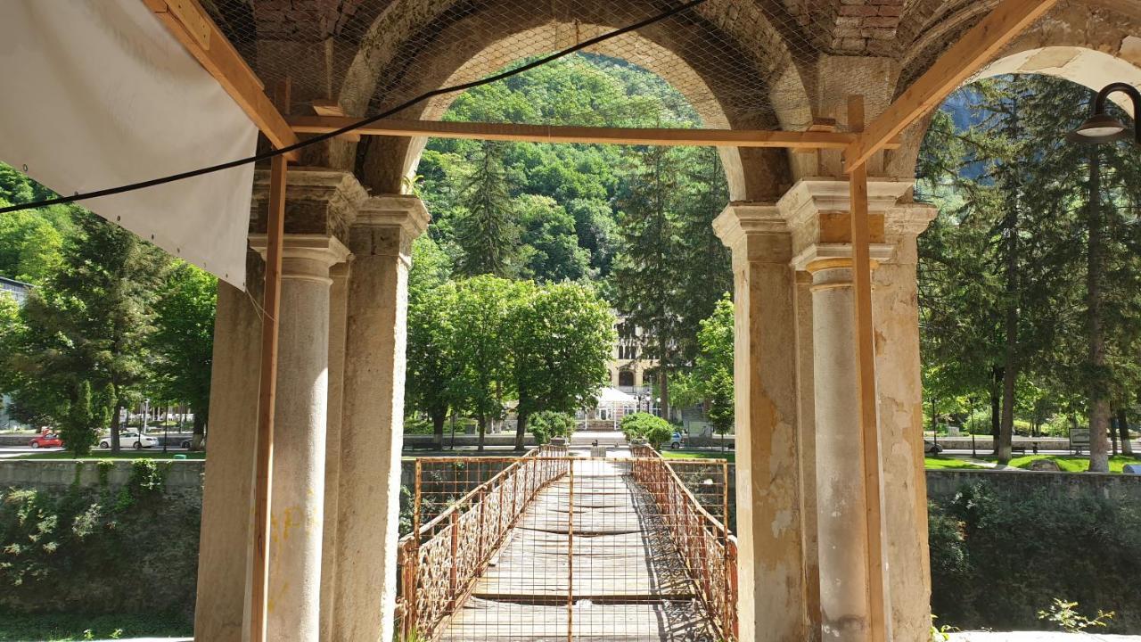 Casa Arion Appartement Băile Herculane Buitenkant foto
